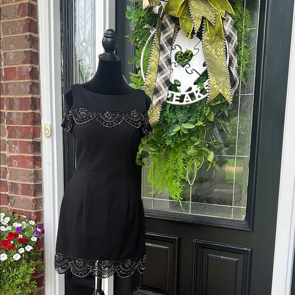 🖤Sherri Hill LBD🖤